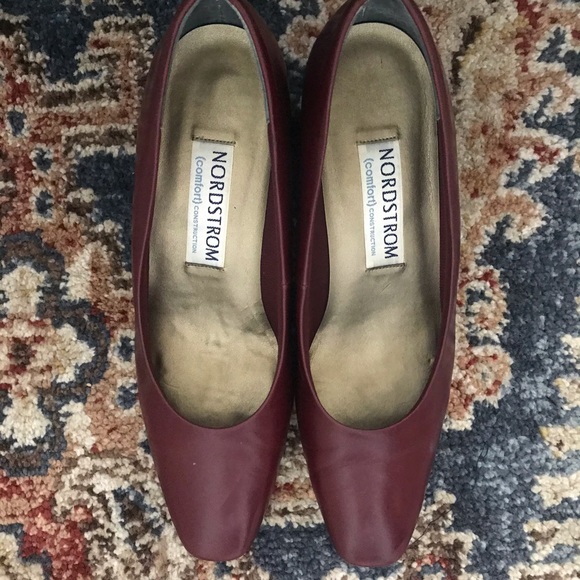 Maroon Comfortable Pumps - Picture 2 of 5